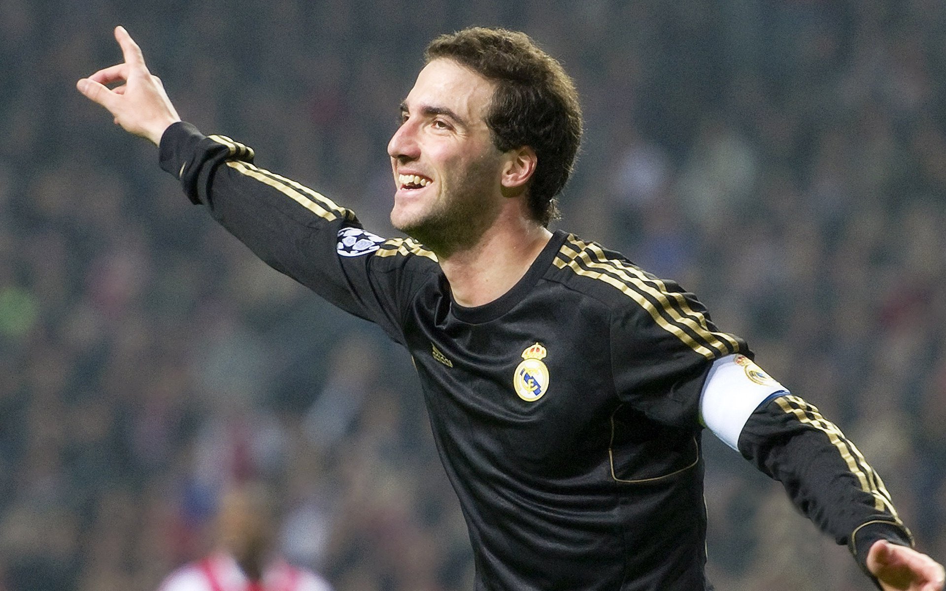 金球落位,若日尼奥在抢七之夜,将足球写成一首悬疑诗